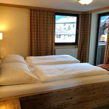 Hotel Roesslwirt Kirchberg in Tirol Bagian luar foto